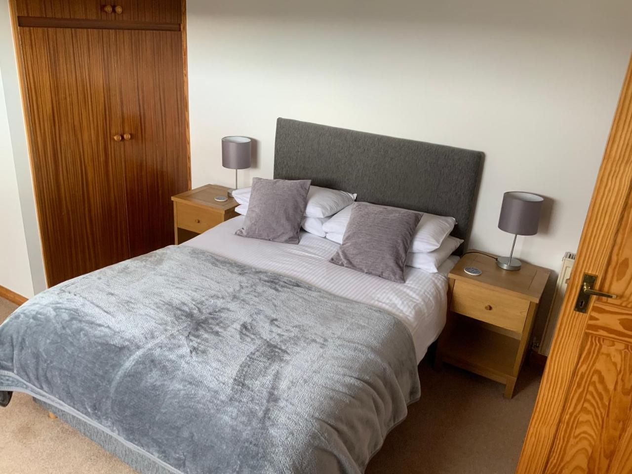 Ardconnel Bed And Breakfast เคิร์กวอลล์ ภายนอก รูปภาพ